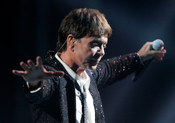 Sir Cliff Richard OBE in Sydney 2013 (element)